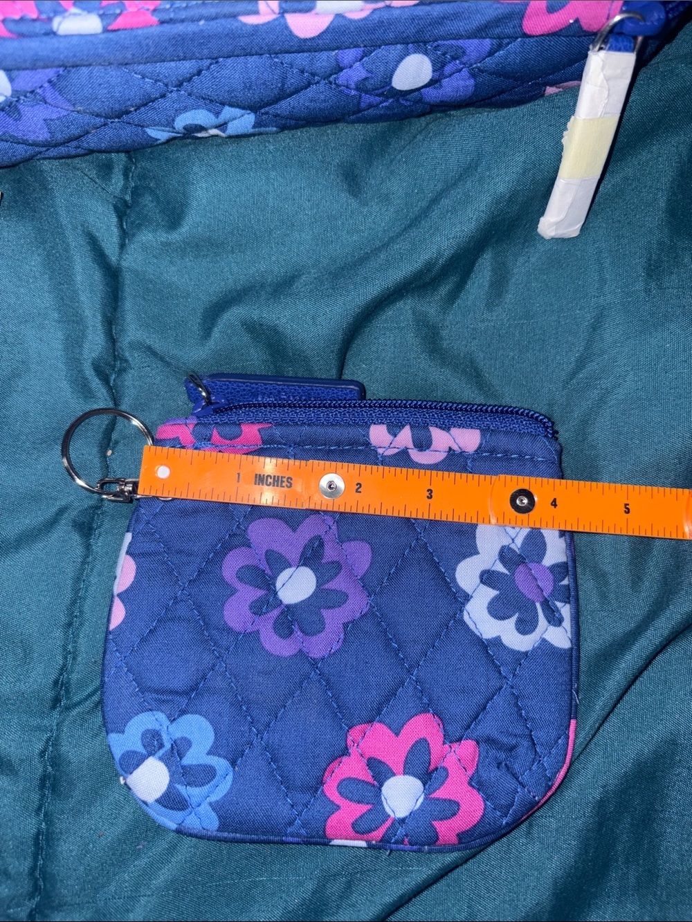 3 Pieces - NWOT Vera Bradley -Quilted Floral Crossbody - Free Unbranded Dust Bag - Picture 7 of 11